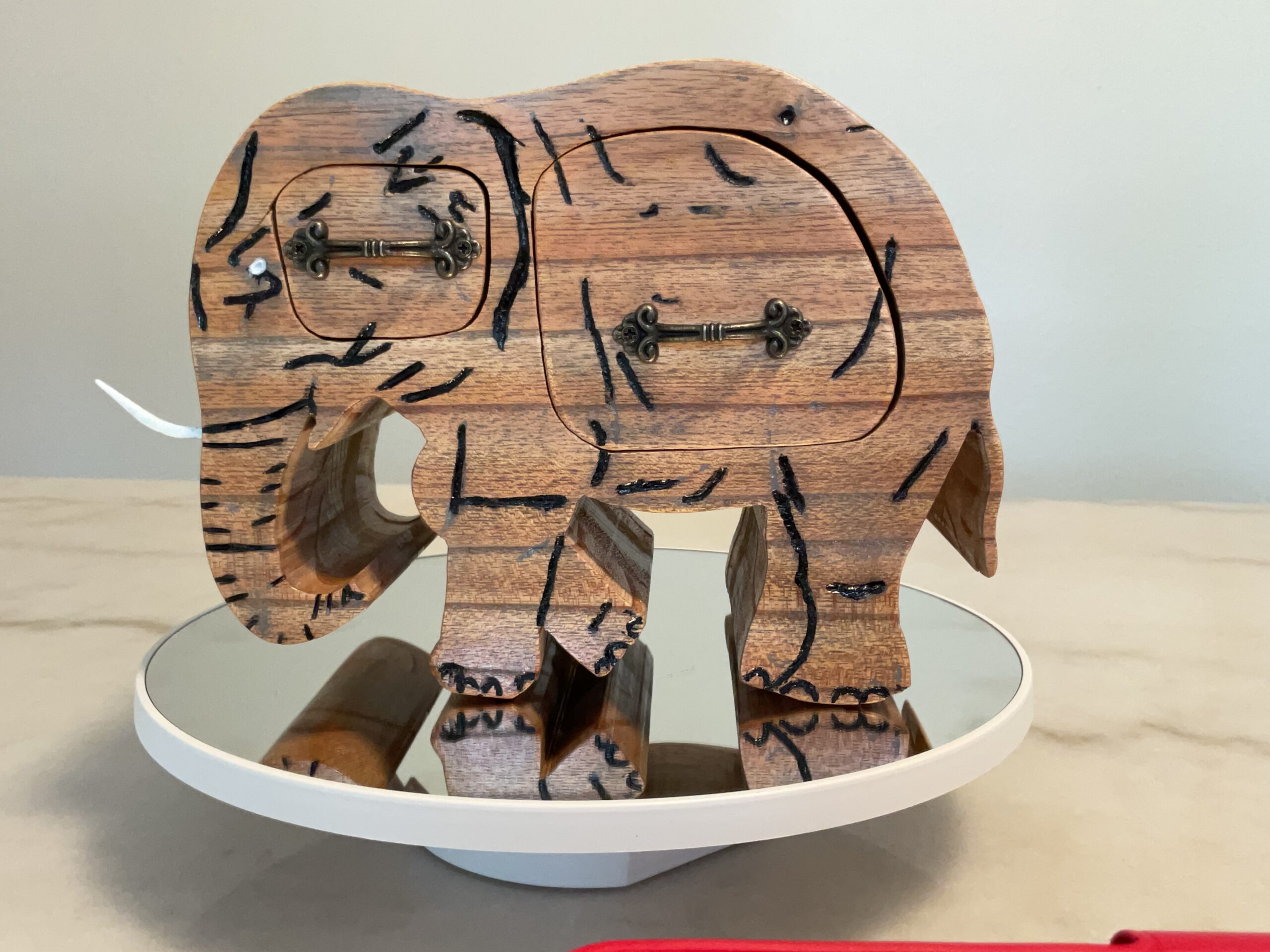 Elephant bandsaw box Elephant bandsaw box